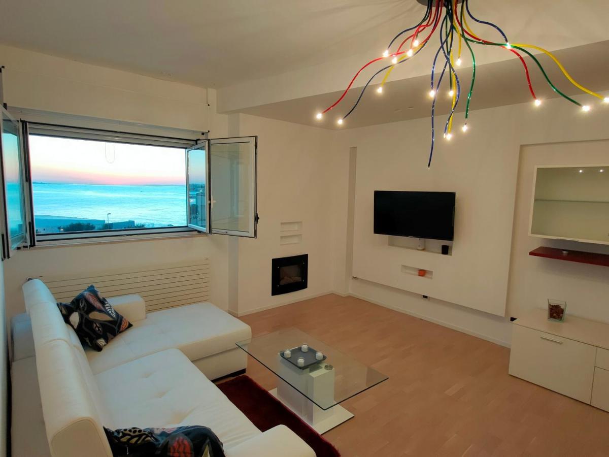 Seafront Suites Bari Exterior foto